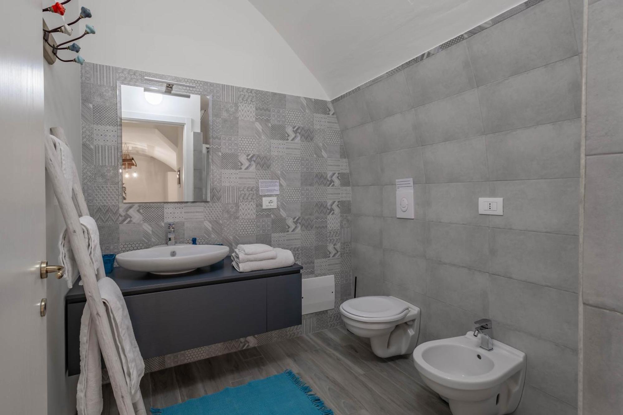 Antiche Mura Apartments"Nido Di Puglia" Monovano Turi Exterior photo